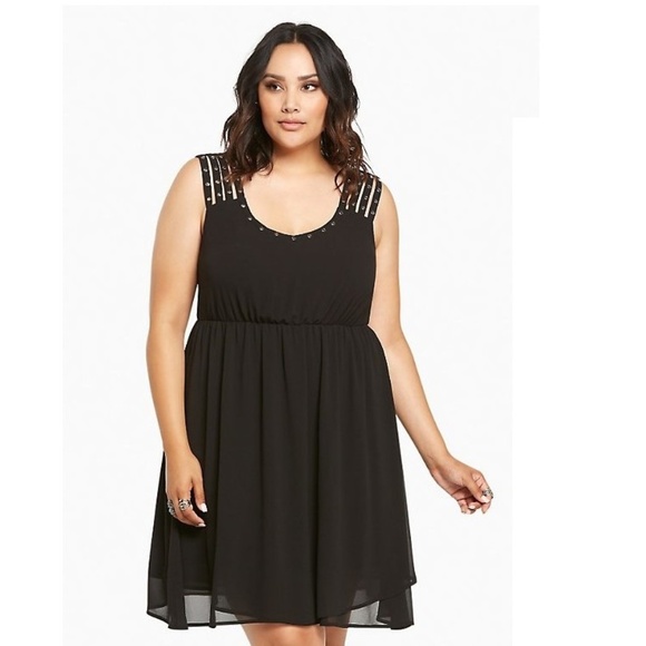 strappy chiffon dress